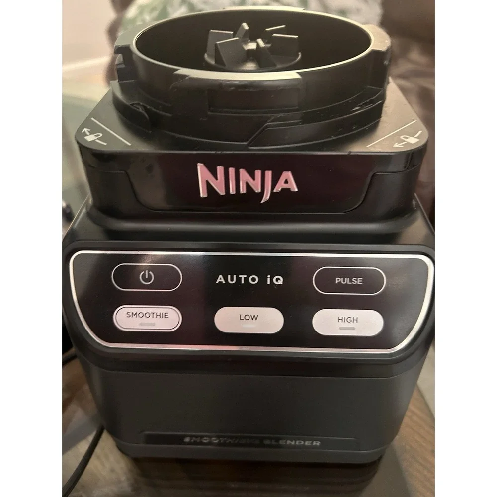 Ninja smoothieiq blender
